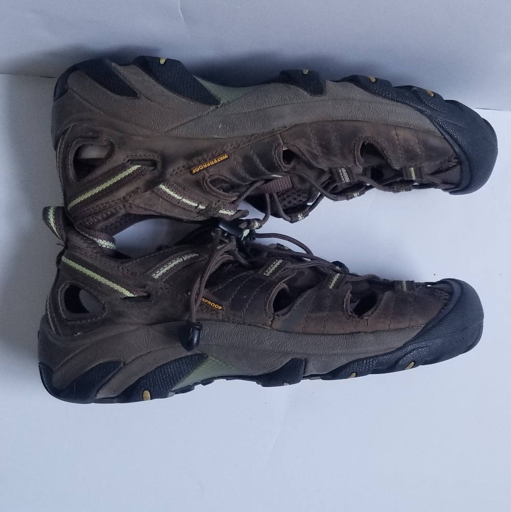 Keen leather closed heel & toe brown  sandals size 8.5 - Picture 5 of 9